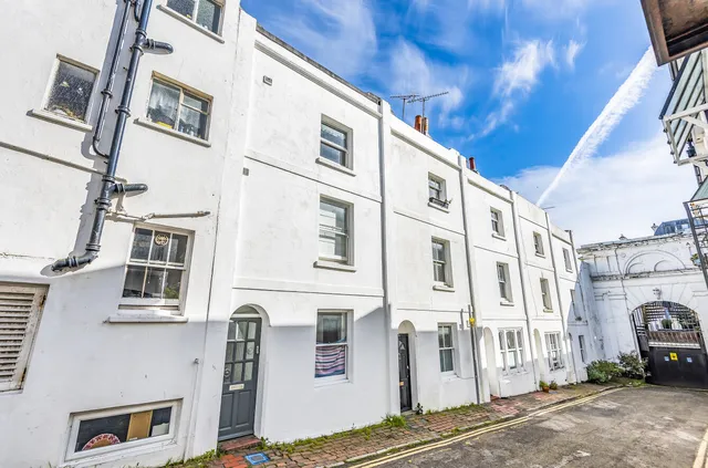 Norfolk Buildings, Brighton, BN1