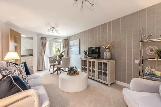 Reading Road, HENLEY-ON-THAMES, RG9
