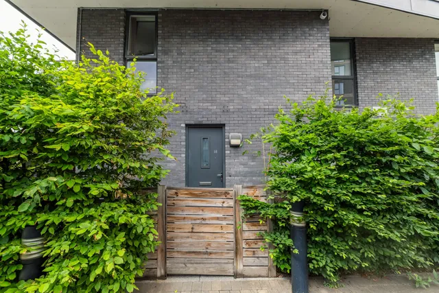 Coalmakers Wharf, London, E14