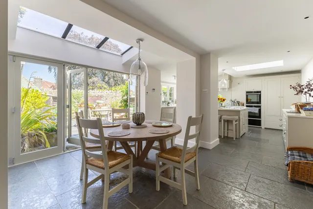 Queen Charlton, Bristol, BS31