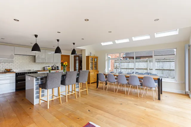 Heath Road, Reading, RG7