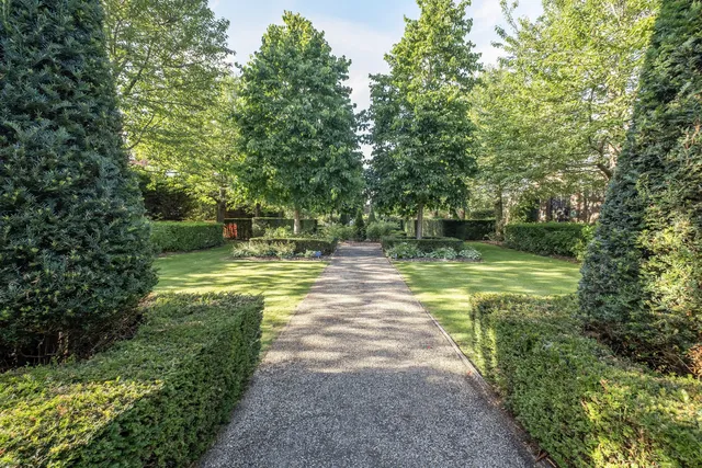 Falmouth Walk, London, SW15