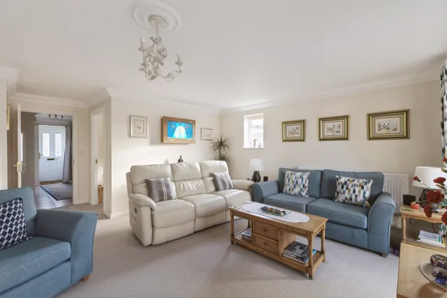 Highlands, Lower Tadmarton, OX15