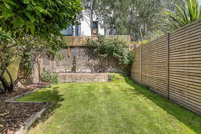 Clapham Manor Street, London, SW4