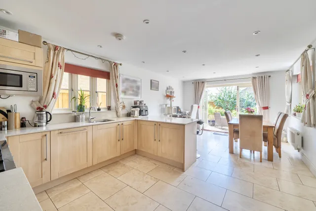 Gotherington Lane, Bishops Cleeve, Cheltenham, GL52
