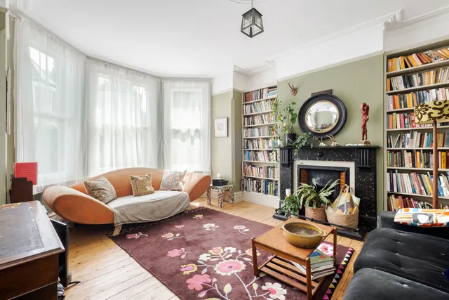 Greenham Road, London, N10