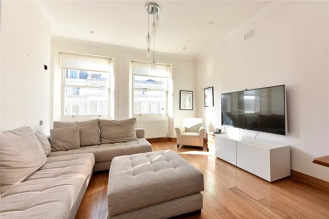 Fordham Court, De Vere Gardens, London, W8