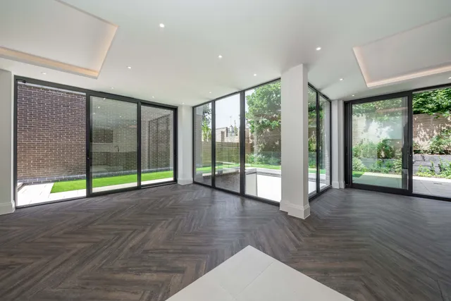 6 Castlebar Hill, London, W5