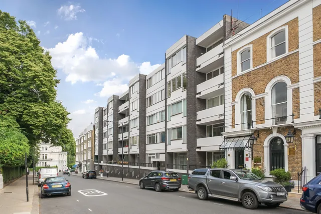 Kensington Park Road, London, W11