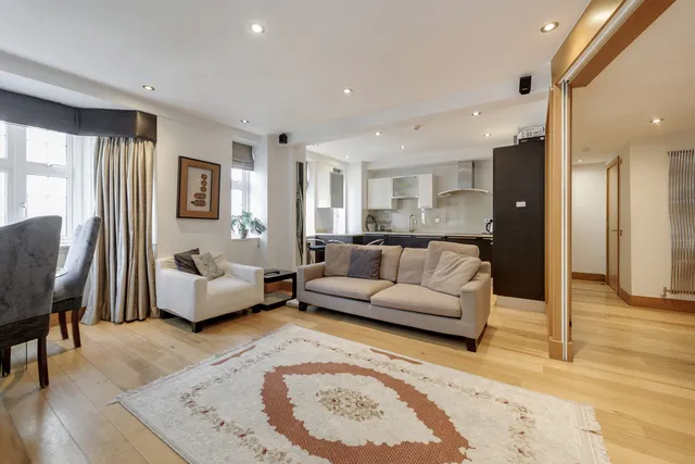 Brompton Road, London, SW3
