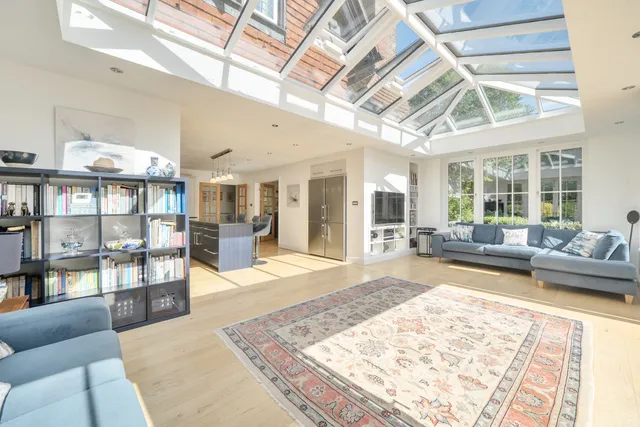 Woodman Lane, Sparsholt, SO21