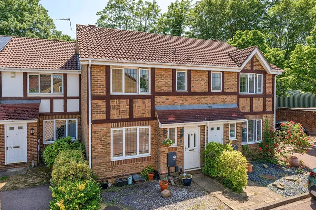 Danesfield Close, Walton-On-Thames, KT12