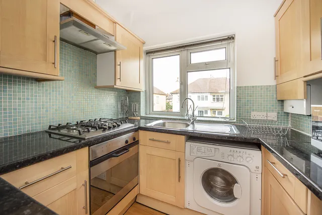 Clonmel Road, Teddington, TW11