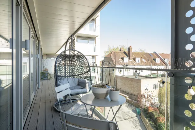Acton Walk, Whetstone, N20