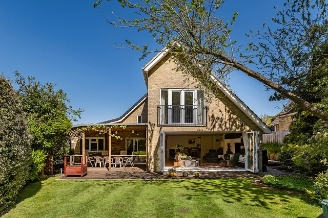 Church Meadow, Surbiton, KT6