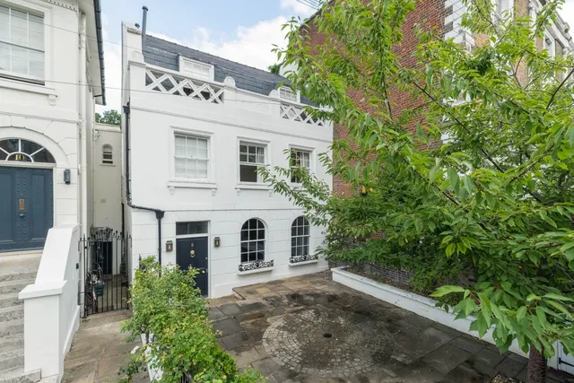 Furlong Road, London, N7