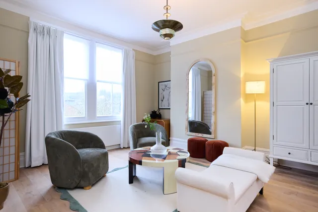 Rosebery Road, London, N10