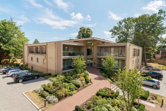 Madeira Walk, Ascot, SL5