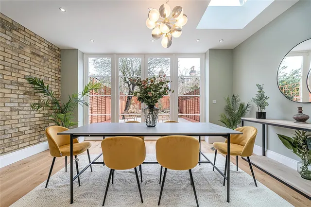 Tancred Road, London, N4