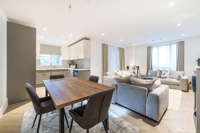 Fellowes Rise, Winchester, SO22