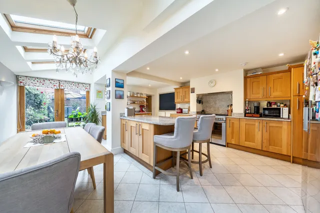 Chichester Terrace, Horsham, RH12