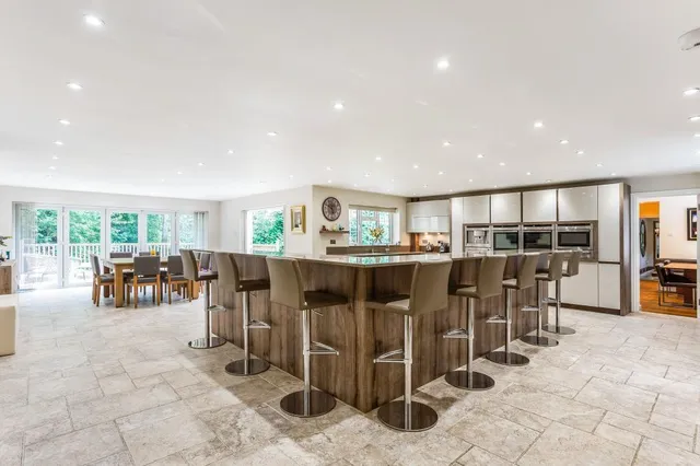 Fitzroy Road, Fleet, GU51