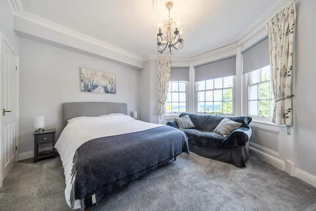 Forest Road, Horsham, RH12