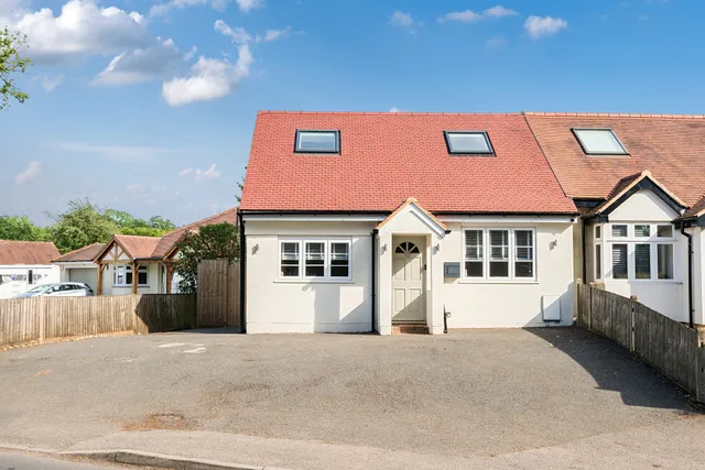 Rook Lane, Caterham, CR3