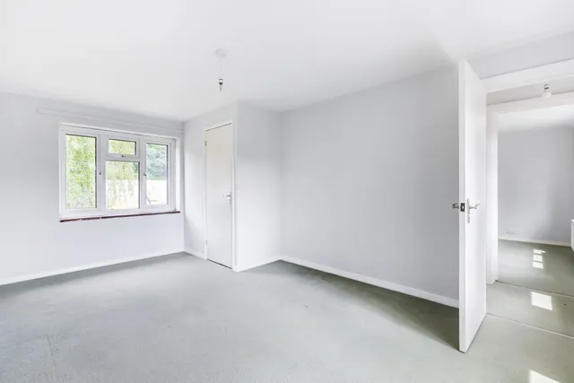 Hay Place Lane, Binsted, GU34