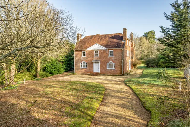 Sherfield English, Romsey, SO51