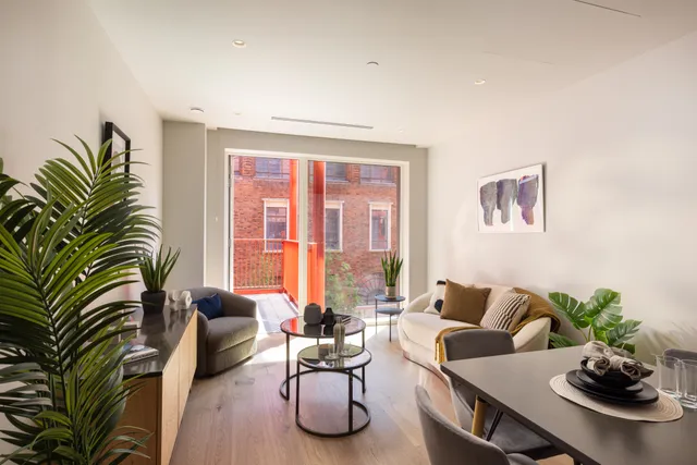 Artisi, King Street, London, W6