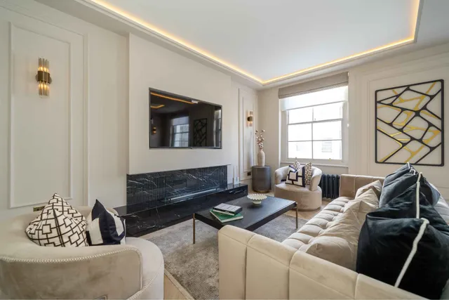 Gloucester Terrace, London, W2
