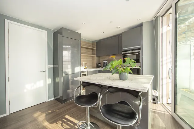Copperlight Apartments, London, SW18