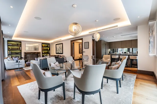 Logan Place, London, W8
