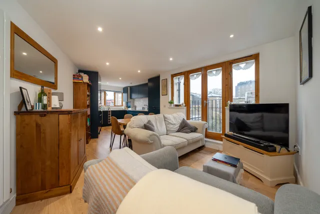 Northcote Avenue, Ealing, W5