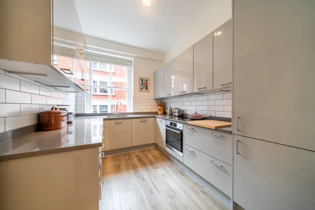 Kensington Court, London, W8