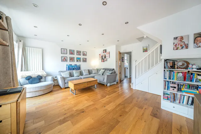 Fairfield Close, Harpenden, AL5