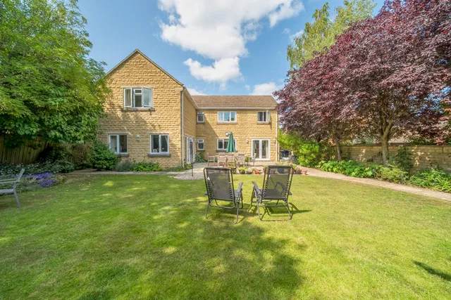 Hempton Road, Deddington, OX15
