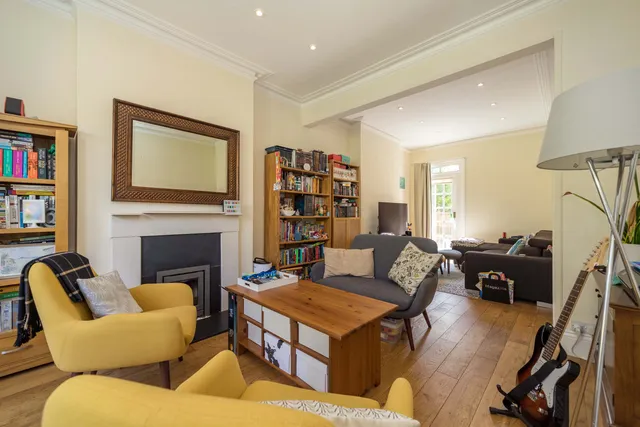 Arlington Road, Ealing, W13