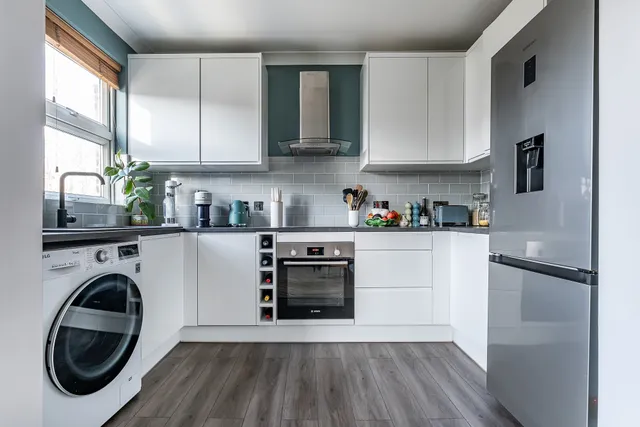 Fordwych Road, London, NW2