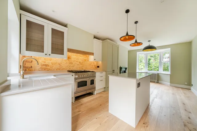 Marley Lane, HASLEMERE, GU27