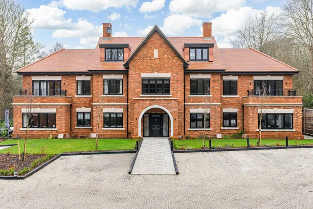 Caddington House, Digswell, Welwyn, AL6