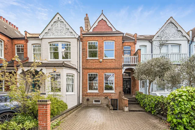Park Avenue South, London, N8