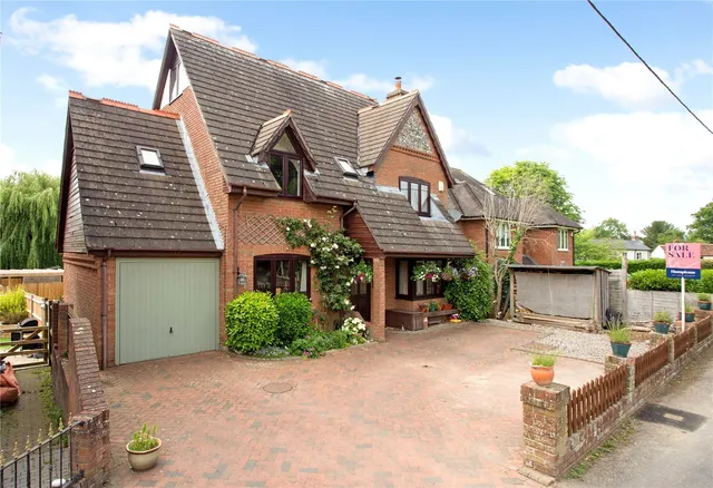Upham Street, Upham, SO32