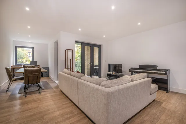 Pipit Drive, London, SW15