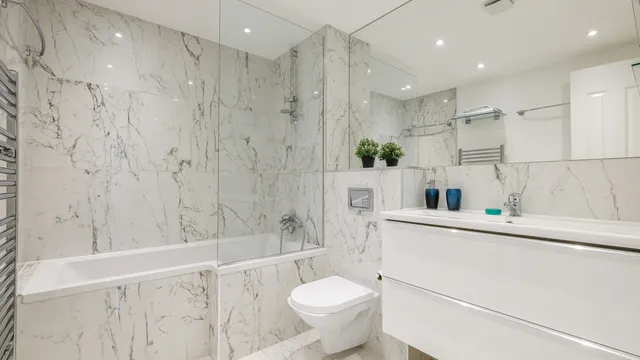 Admiral Walk, London, W9