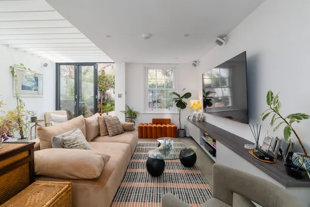 Guildford Grove, London, SE10