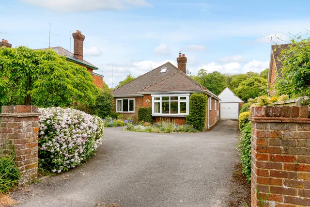 Marlow Road, Lane End, HP14