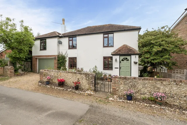 Commonside, Emsworth, PO10