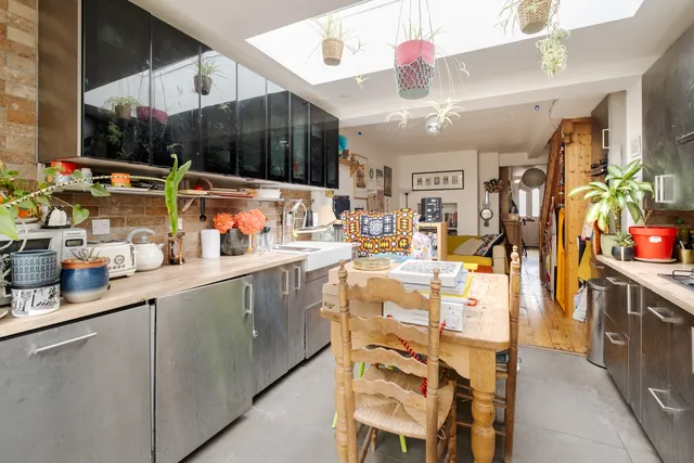 Oakfield Road, London, N4
